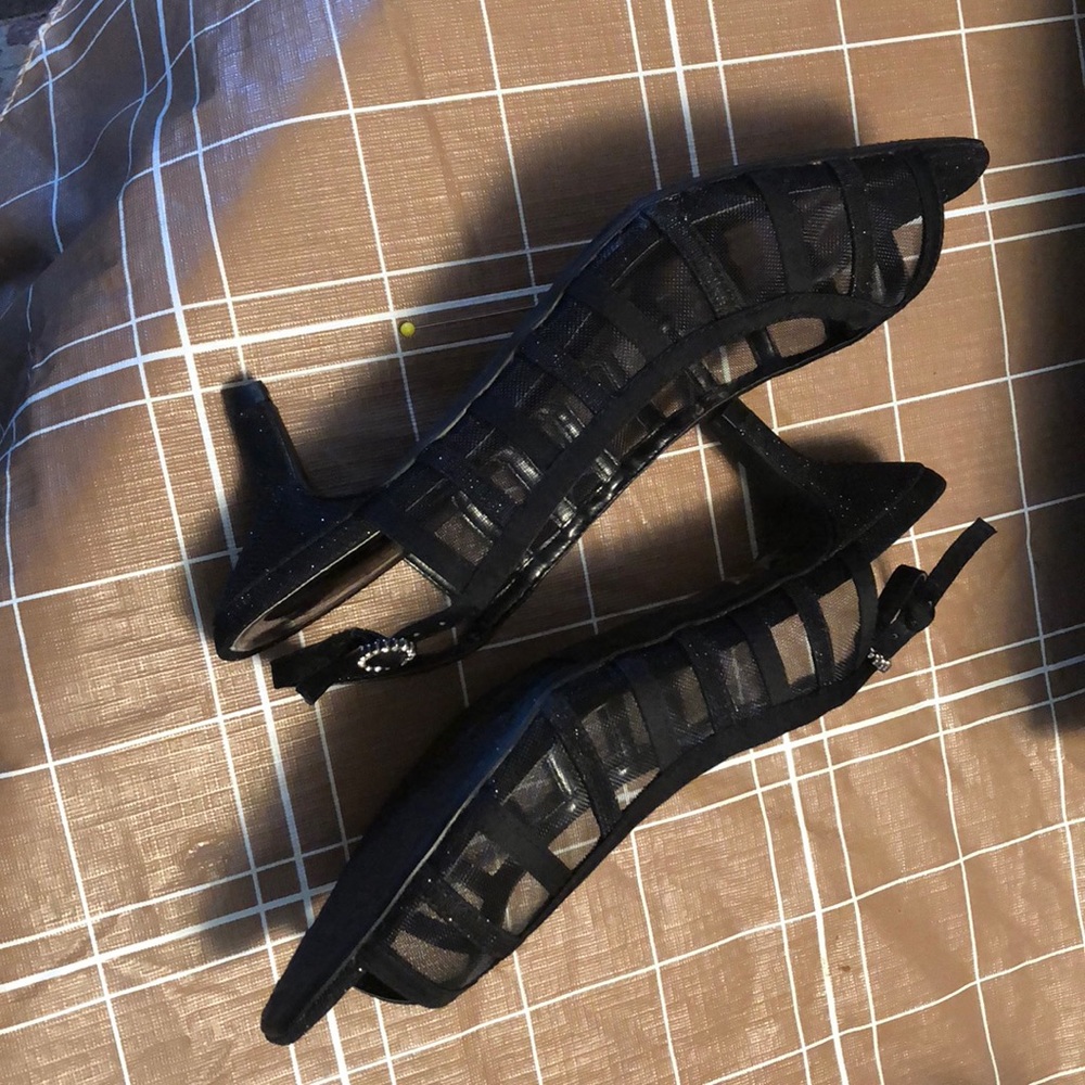 Shoes - Picture 2 of 3